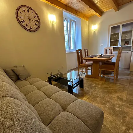 Old Town Apartments Trogir - Free Parking Exterior photo