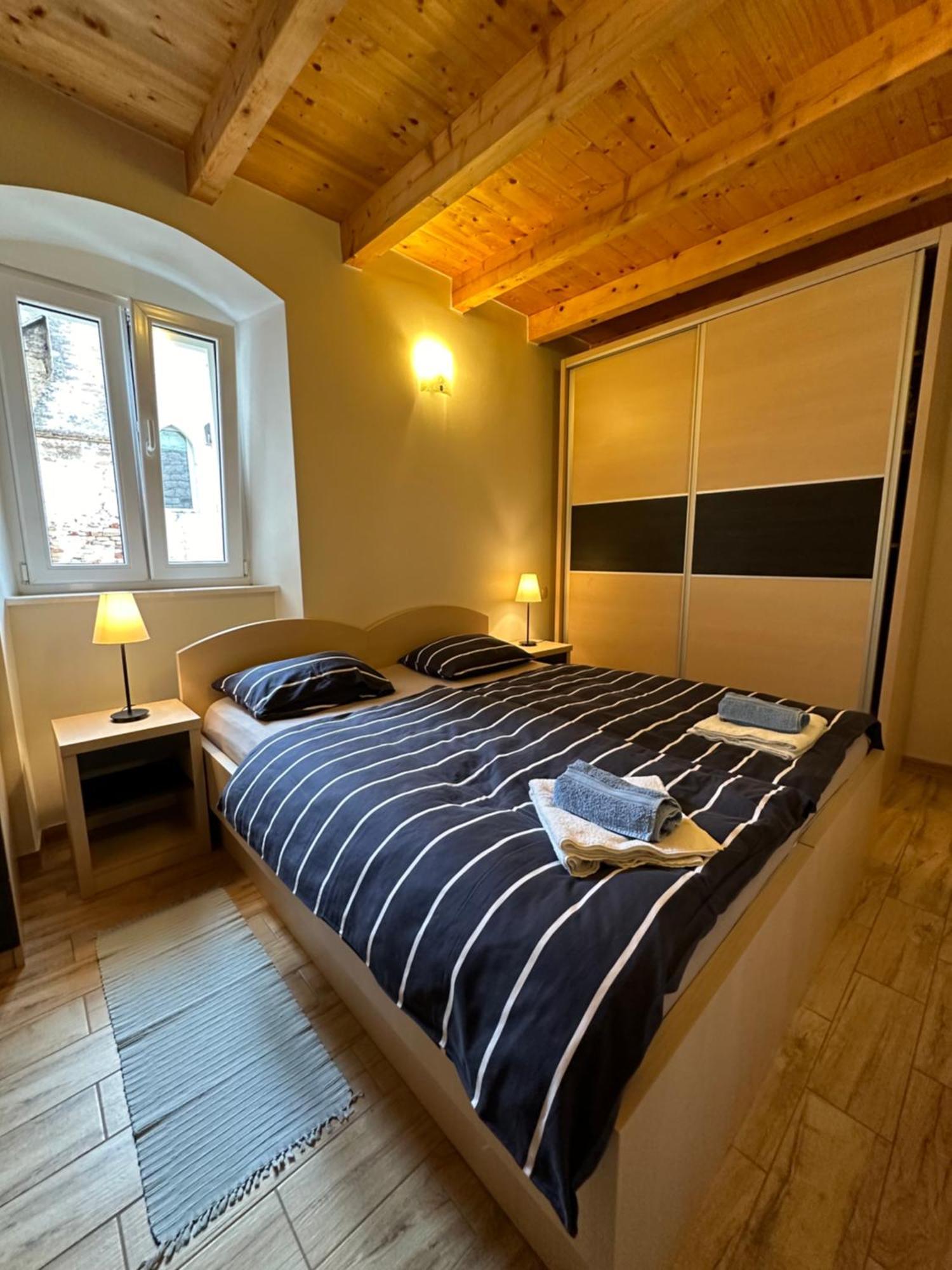 Old Town - Free Parking Trogir